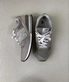 New Balance 996 グレー スニーカーのサムネイル