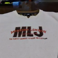 MALIBU LONDON MLJトレーナー クリーム色