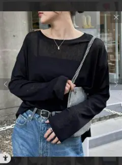 サイドスリットシアートップス