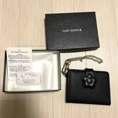 MARY QUANT マリクワ　ブラック カードケース　ストラップ付き　定期入れ