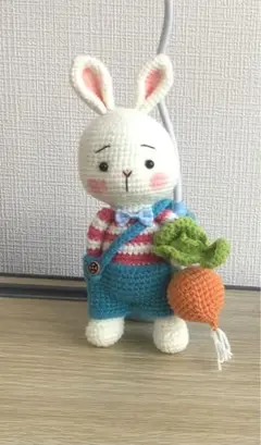 うさぎのあみぐるみ 人参付き 約25cmキーホルダー付き