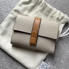LOEWE ロエベ　バーティカルウォレット　スモールのサムネイル