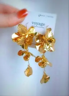 【再販】メタルゴールド フラワー ピアス イヤリング ブライダル ハンド