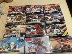 ガンプラ　まとめ売り　5つセット HGUC ガンプラまとめ売り 5点セット - メルカリ