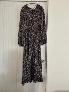 【さらにお値下げ！】FRAY I.D【フレイアイディー】花柄　ロングワンピース