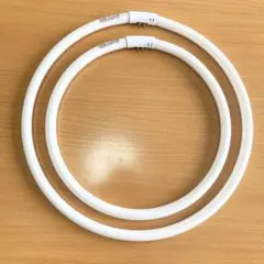 ホタルックスリム　残光　昼光色　34w 27w 2本セット　蛍光灯のサムネイル