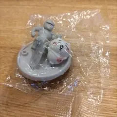 チョコサプ　ちいかわ　ちいかわとポシェットの鎧さん