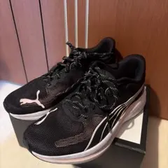 PUMA スニーカー ブラック×ピンク