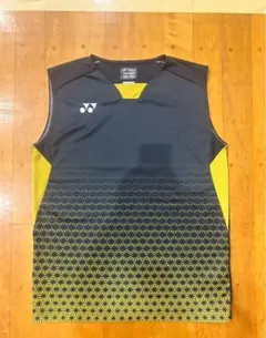 ノースリーブ バドミントン