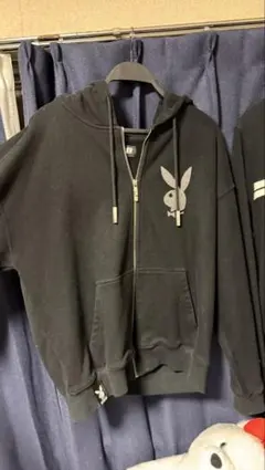 SUPPLIER PLAYBOY ジップパーカー