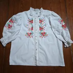 2026年最新】フォークダンスブラウスの人気アイテム - メルカリ