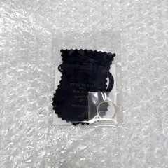 ●新品● 悪魔執事と黒い猫展 限定グッズ 金の指輪（巾着付き）