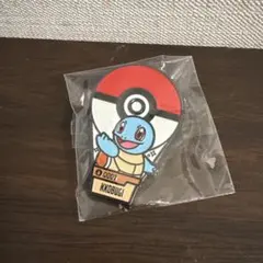 ポケモンピンバッジ　ゼニガメモンスターボール