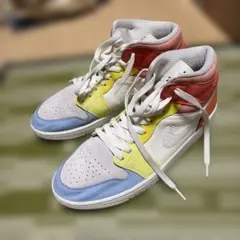 エア ジョーダン 1 ミッド 