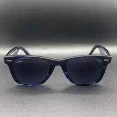 Item thumbnail for item 014a2d77-ed6c-4282-84f4-c10116adfaf2