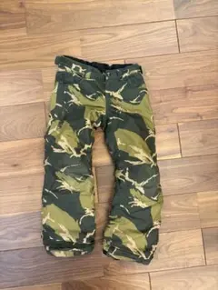 BURTON 迷彩 スノーボードパンツ M キッズ140センチ