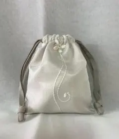 ミニ巾着　花刺繍