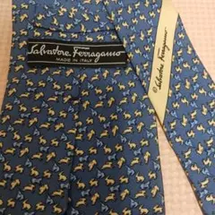 Salvatore Ferragamo ウサギ柄 ネクタイ