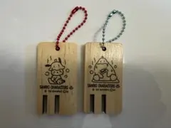 サンリオ サウナウッドキーチェーン　ポチャッコ　タキシードサムのサムネイル