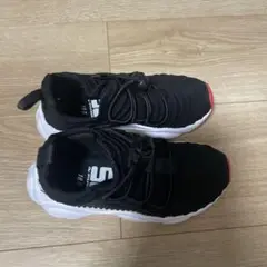キッズスニーカー ブラック 180