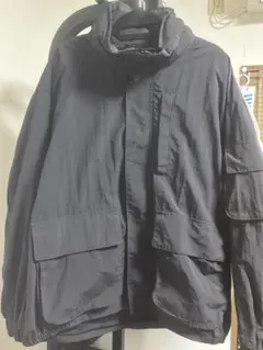 スタンドカラー ナイロンジャケット