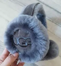 【新品未使用】UGG ワイヤレスイヤーマフ グレー UGG（イヤーマフ ・ グレー/灰色系）のフリマアイテム一覧