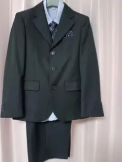 男児 ストライプスーツセット　サイズ130