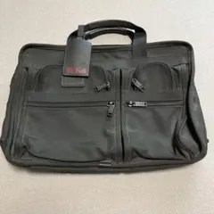 TUMI ビジネスバックのベルト　新品未使用 TUMI ビジネス レザー 革ビジネスベルト Belt サラリーマン の