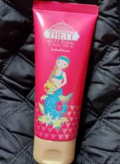 シーランドピューノ ハンド＆ネイル　テティ 65g