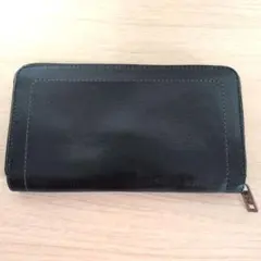 Louis Vuitton 블랙 가죽 라운드 패스너 지갑 남성 중고