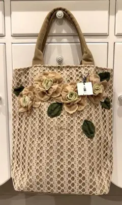 ベルパーチ☆春夏にぴったり！ A 4対応軽量レースナイロンバッグ！未使用タグ付き