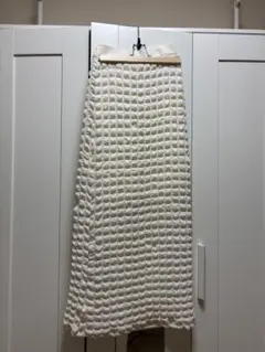 PAGEBOY アイボリー ぽこぽこ タイトスカート