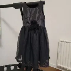 キッズ フォーマル ワンピース 黒 ラメ 発表会　120 H&M　ハロウィン