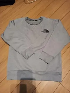 THE NORTH FACE グレー トレーナー 140