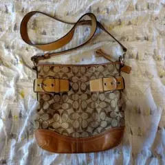 COACH シグネチャー ショルダーバッグ ブラウン