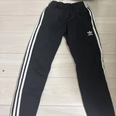 adidasスウェットパンツ