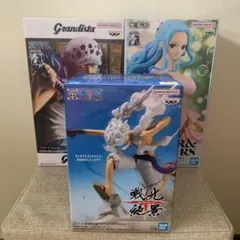 アニメワンピース　フィギュア　ルフィ　ロー　ビビのサムネイル