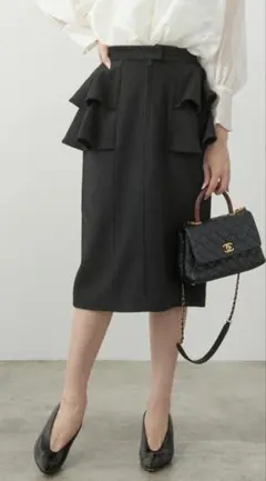 ペプラム フリル タイト スカート Liala×PG