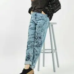 TOPSHOP Graffiti Mom Jeans トップショップ ジーンズのサムネイル