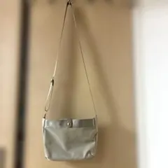 ブルーブルーエ ショルダーバッグ