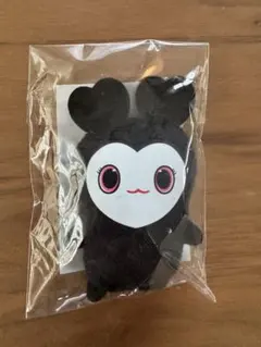 TWICE 国立競技場 入場特典 LOVELY FINGER PUPPET未開封 - メルカリ