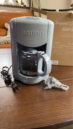 値下げ！BRUNO コーヒーメーカー　はちのすけ　非売品 BRUNO ブルーノ コーヒーメーカー パーソナル電動ミルコーヒー