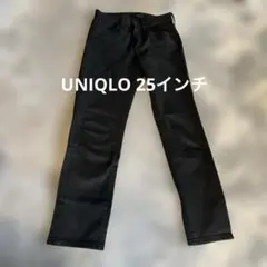 UNIQLO ブラックジーンズ　25インチ