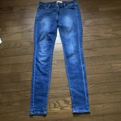 Item thumbnail for item bae3b72f-0557-43eb-96ac-fe8a1924fec1