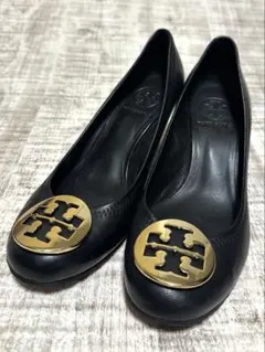 TORY BURCH ウェッジソール ロゴプレート パンプス 黒 23.5㎝