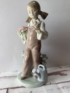 美品】リヤドロ LLADRO 5467「五月の花」フィギュリン 刻印あり - メルカリ