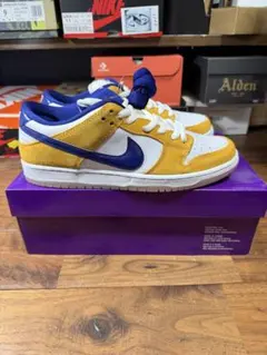 Nike SB Dunk Low 