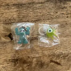モンスターズ・インク めじるしアクセサリー　未開封　サリー　マイク
