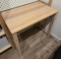 折りたたみテーブル