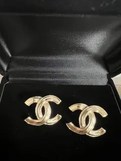 CHANEL ゴールド CCロゴ ピアス